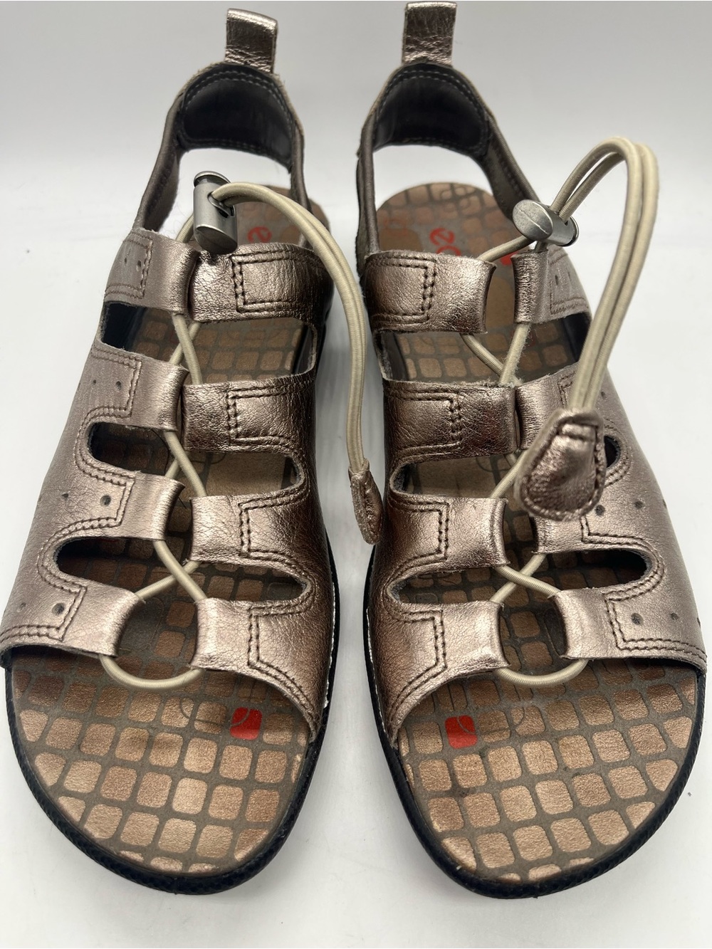 Ecco Jab Toggle Sandals in a metallic bronze  color Sz EU 38